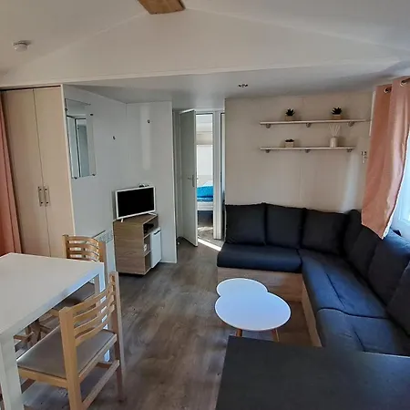 Lägenhet Les Dunes De Contis 4 Etoiles A St Julien En Born Emplacement 490 3ch 1sdb 6 Personnes