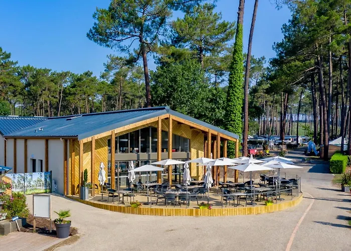 Lejlighed Les Dunes De Contis 4 Etoiles A St Julien En Born Emplacement 490 3ch 1sdb 6 Personnes